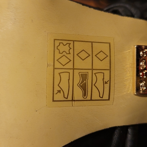 BEBE Strappy black leather heels in size 8 - Picture 9 of 10